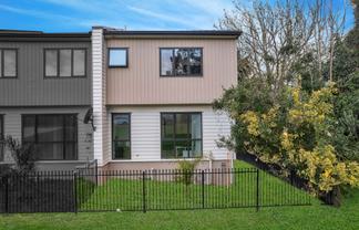 64F Coxhead Road, Manurewa