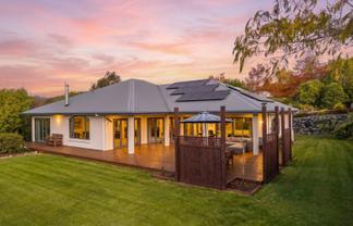 89 Totara View Road, Wakefield