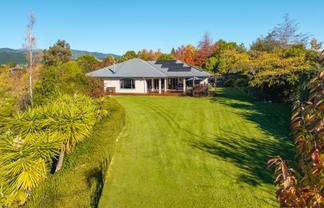 89 Totara View Road, Wakefield