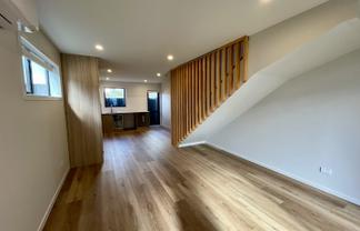 6/506 Glenfield Road, Bayview