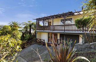 16 and 18 Faris Crescent, Wainuiomata