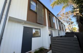 4/157 Beach Haven Road, Beach Haven