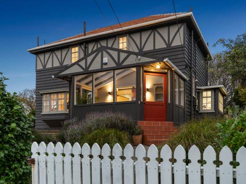 15 Trelissick Crescent, Ngaio