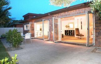 8 Derry Street, Greenlane