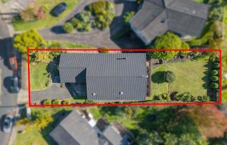24 Tawhana Crescent, Red Beach