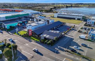 High Profile Retail Opportunity