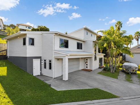 9 Kensington Terrace, Gulf Harbour