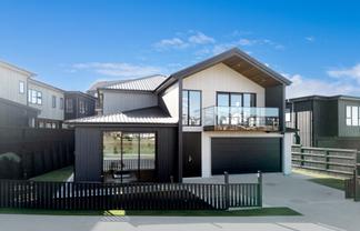 24 Streamview Way, Long Bay
