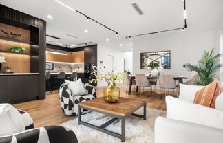 24 Streamview Way, Long Bay