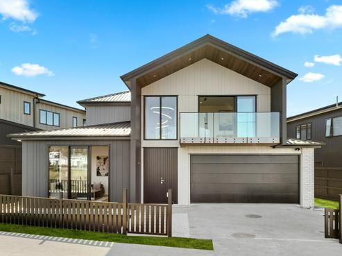 24 Streamview Way, Long Bay