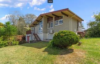 5 Joanna Place, Deanwell