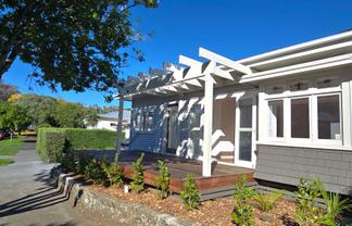 8a Rossmay Tce, Mount Eden