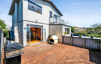 22 Downe Street, New Plymouth