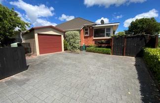 2/10 Neil Avenue, Te Atatu Peninsula