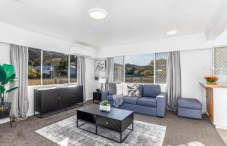 1/2 Matthews Road, Wainuiomata