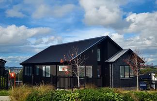 39 Kikorangi Drive, Orewa