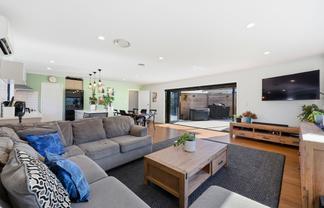 64 Robbies Road, Shelly Park