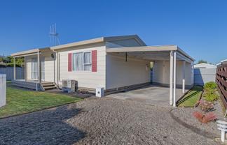 8A Nikau Street, Levin