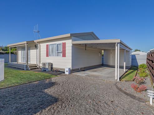 8A Nikau Street, Levin