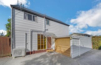 3/2A Moreland Road, Mount Albert