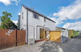 3/2A Moreland Road, Mount Albert