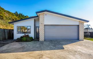 14 Gennaker Lane, Whitby