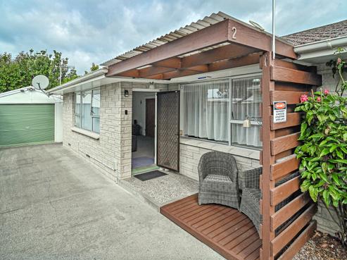 2/1003 Konini Street, Mahora