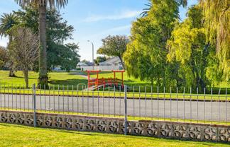 84 Barker Road, Marewa