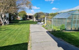 4 Bentley Street, Russley