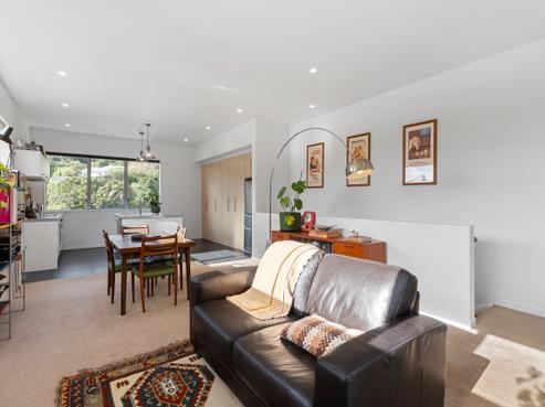 9 Tiketike Way, Brooklyn