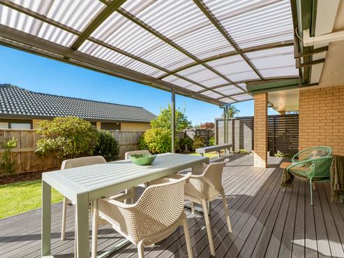 5 Mahonia Place, Pyes Pa