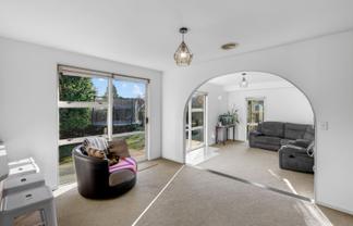 89a West Coast Road, Sheffield