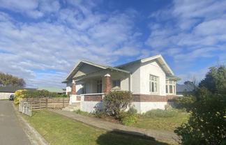 11 Biggar Street, Strathern