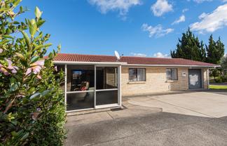 12 Cypress Gardens Place, Onerahi