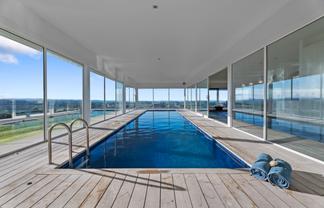 215 J Renall Road, Pollok