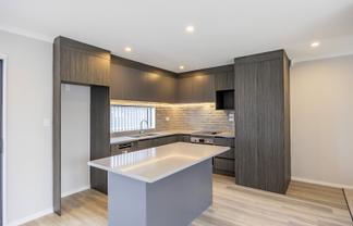 7/84 Kings Road, Panmure