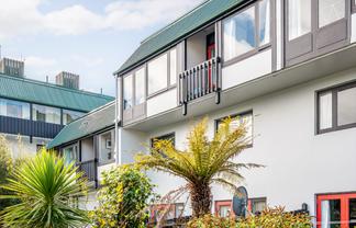45/46 Hiropi Street, Newtown