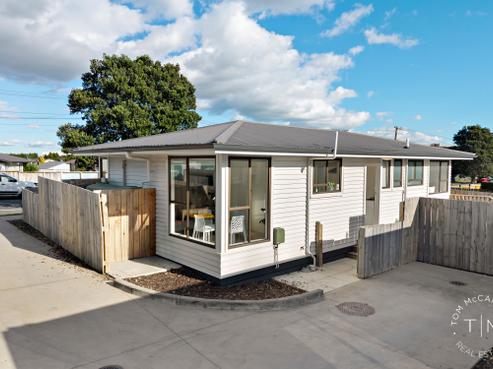 54 Myers Road, Manurewa East