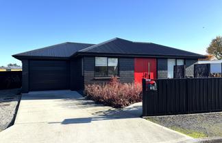 1A Caldervan Street, BALCLUTHA
