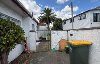 2/18 Browns Road, Manurewa