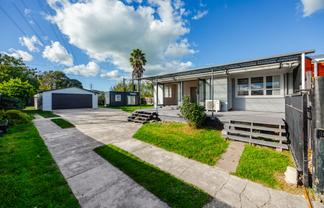 2/16 Takanini Road, Takanini