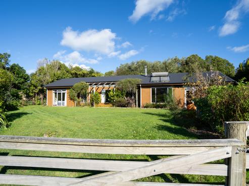 2095 Arapuni Road, Pukeatua