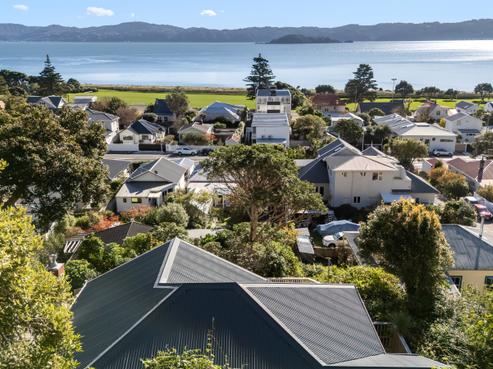 111 Muritai Road, Eastbourne