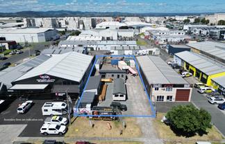 Mount Maunganui Yard Close to Port