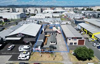 Mount Maunganui Yard Close to Port