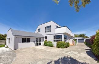 389 Yaldhurst Road, Russley