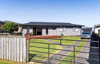 15 Wilson Road, Opunake