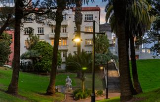 4/20 Poynton Terrace, Auckland Central