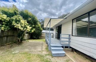 1/160 Universal Drive, Henderson
