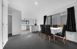 56 Claverdon Drive, Massey